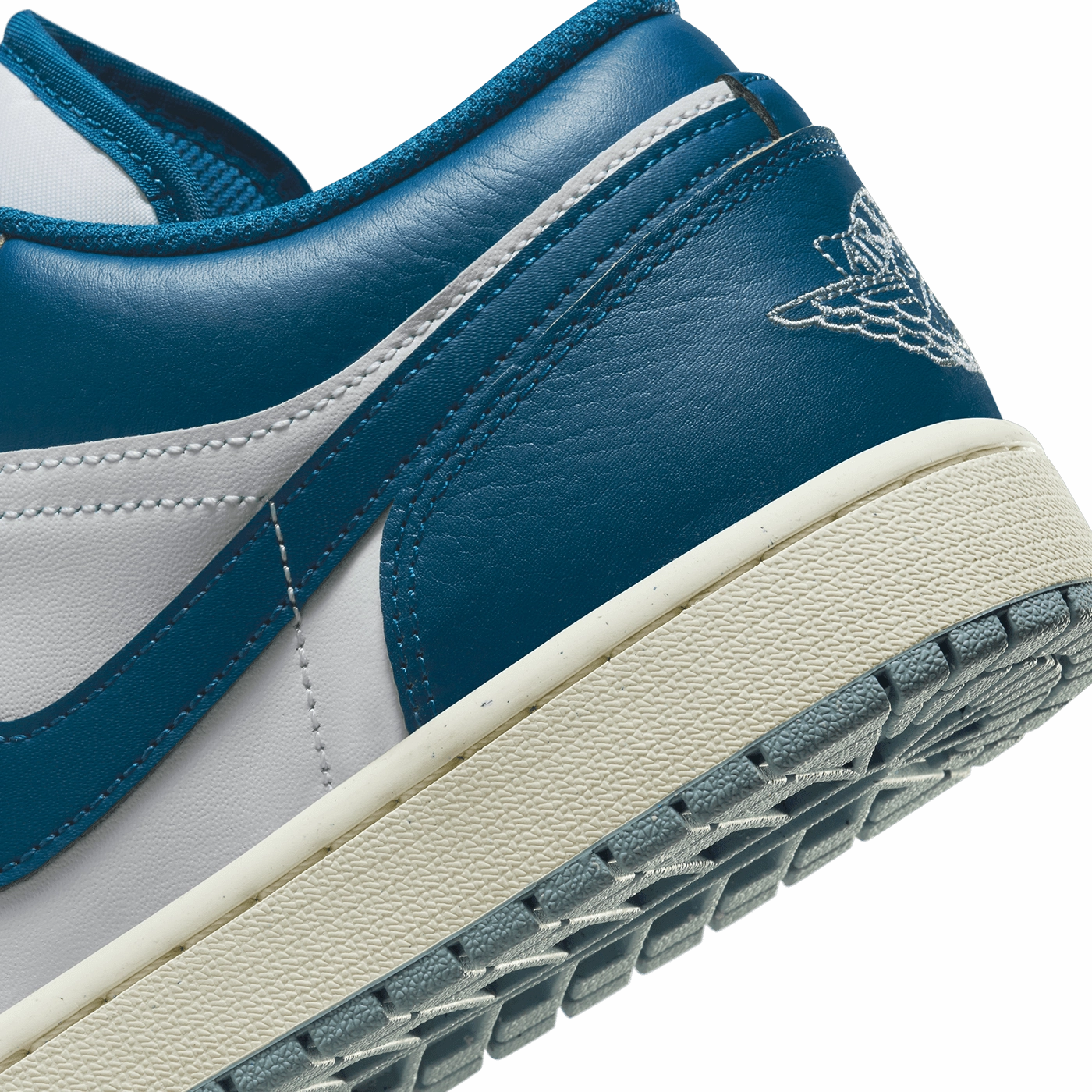 Air Jordan 1 Low SE 'White and Industrial Blue'