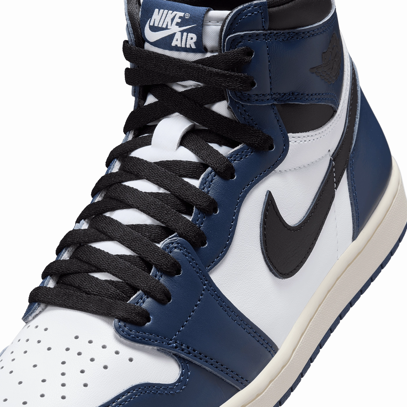 Air Jordan 1 Retro High OG 'Midnight Navy'