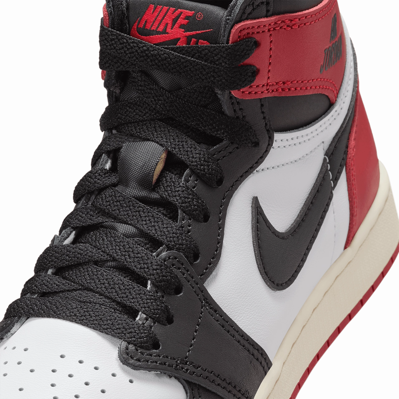 Air Jordan 1 Retro High OG GS 'Black Toe'