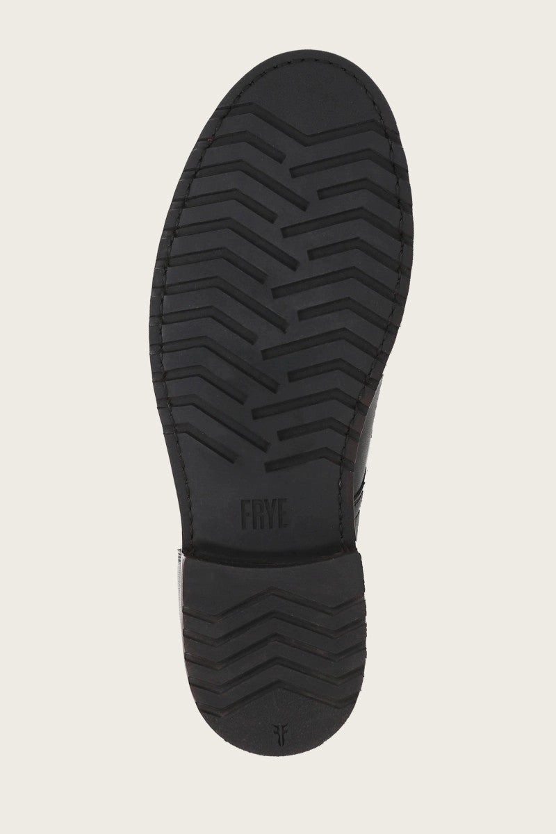 Barrett Lace Up