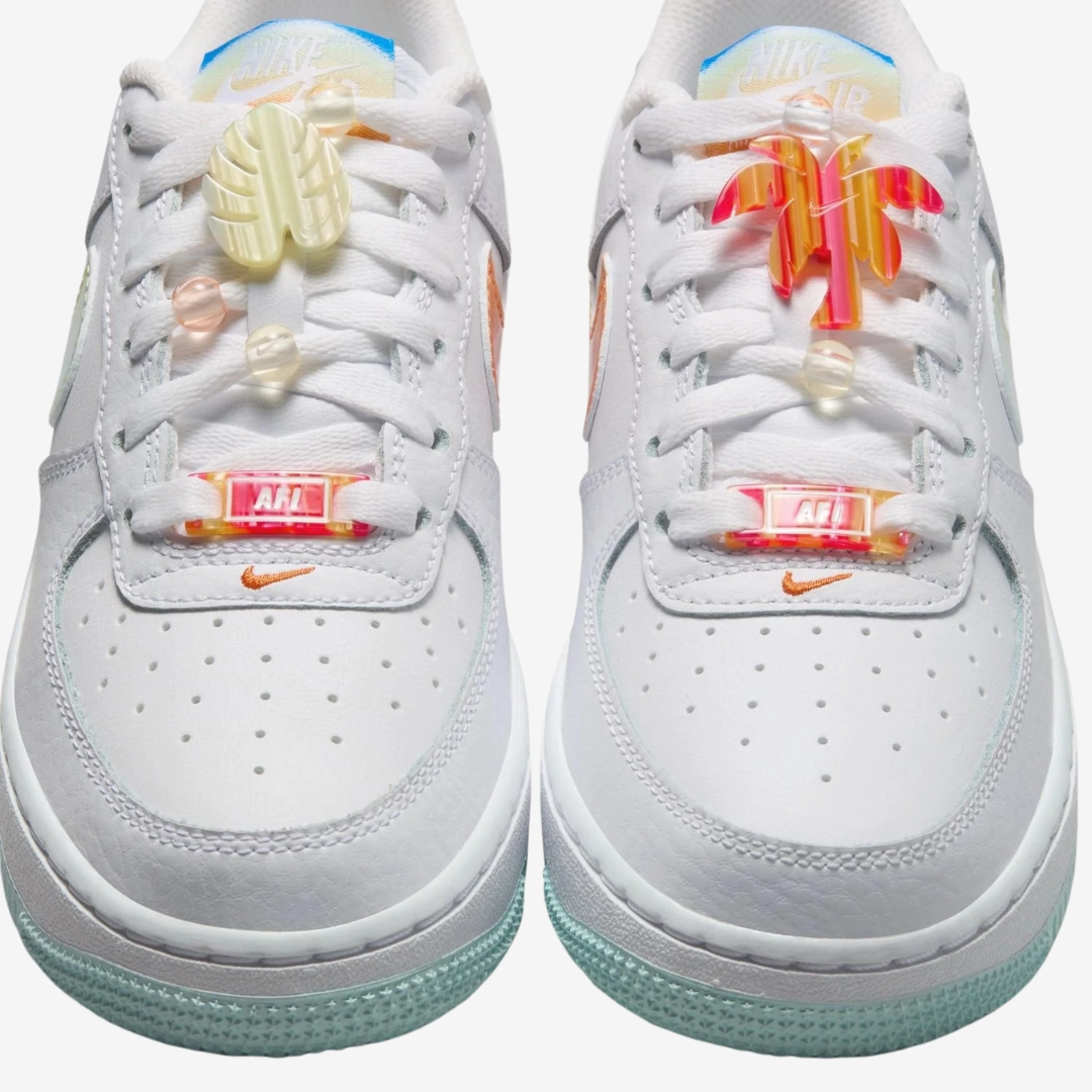 gradeschool nike air force 1 low lv8 (white/multi color)