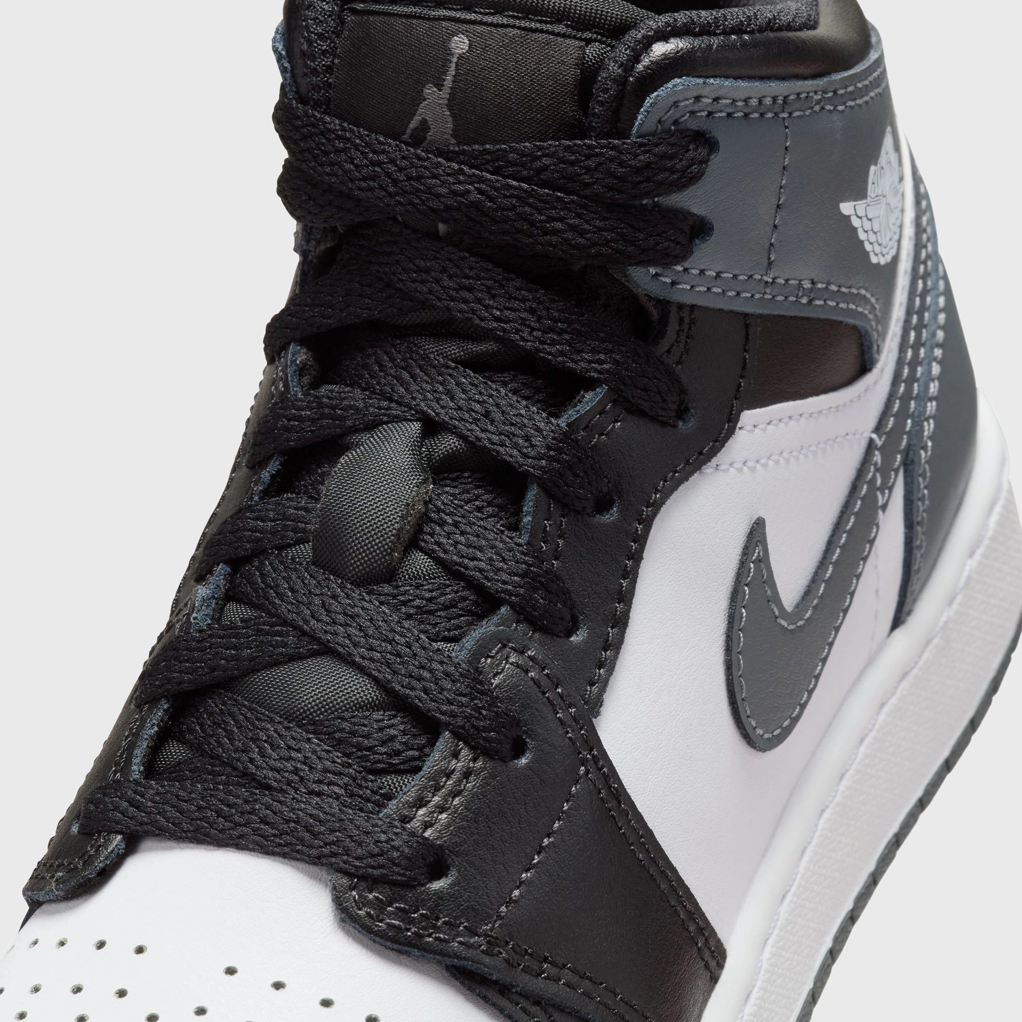 Jordan 1 Mid GS Black / Iron Grey - White