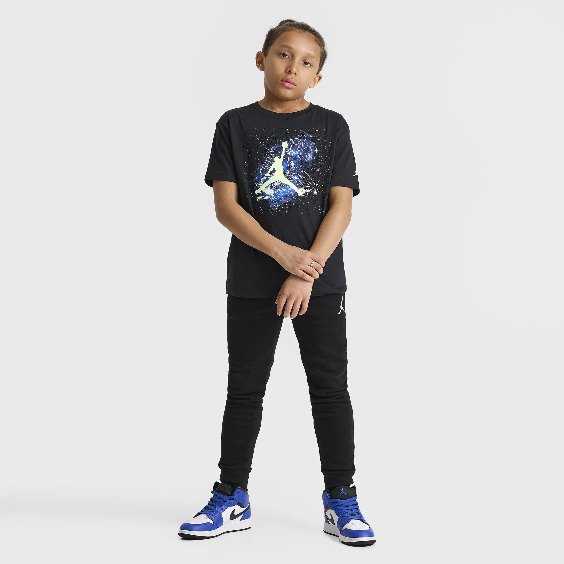 Jordan Junior Boys' Sky Is Not The Limit Graphic T-Shirt / Black