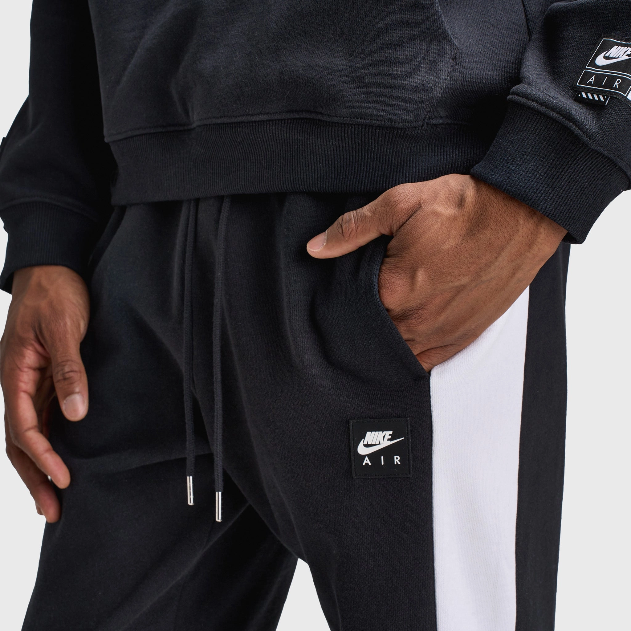 Nike Air Fleece Joggers Black / White - White