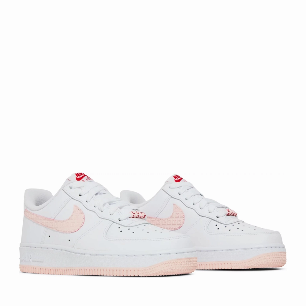 NIKE AIR FORCE 1 WMNS VALENTINES DAY 2022 (NEW)