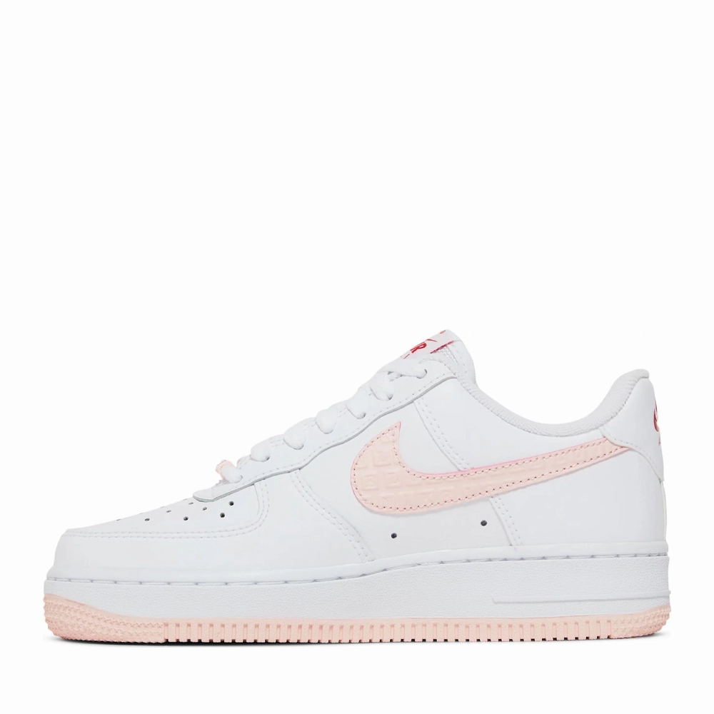 NIKE AIR FORCE 1 WMNS VALENTINES DAY 2022 (NEW)