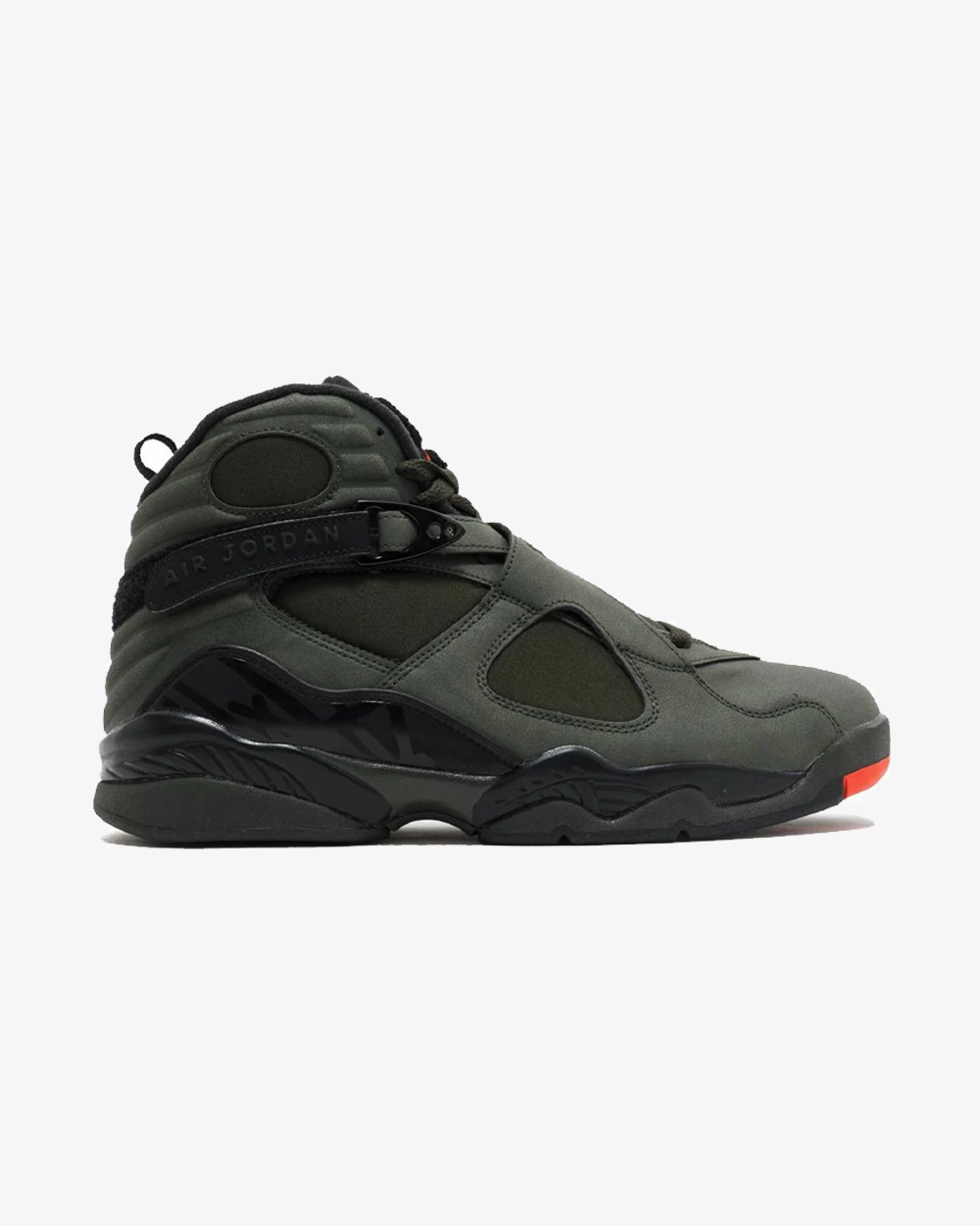 NIKE AIR JORDAN8 RETRO TAKE FLIGHT UNDEFEATED