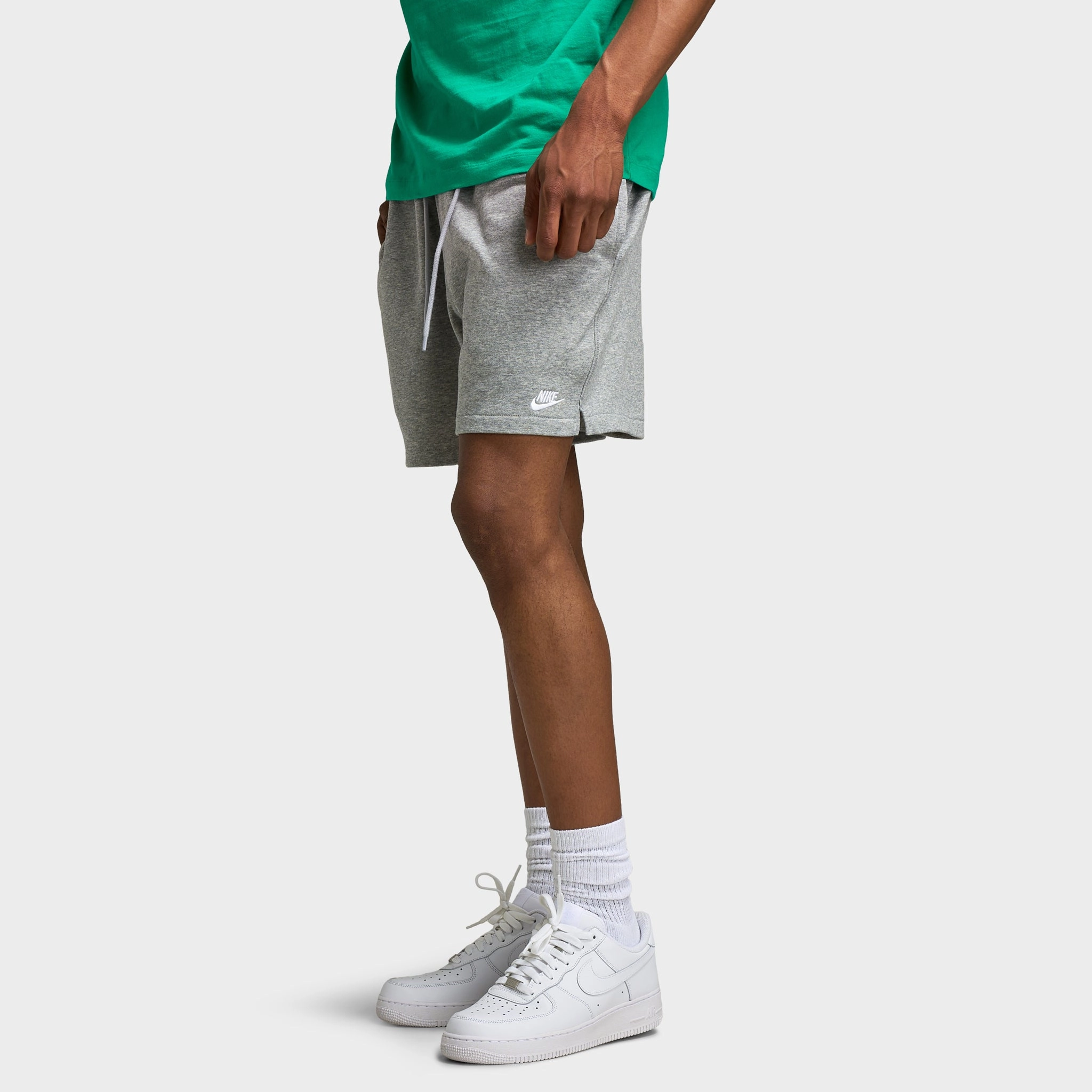 Nike Club French Terry Flow Shorts Dark Grey Heather / Lt Smoke Grey - White