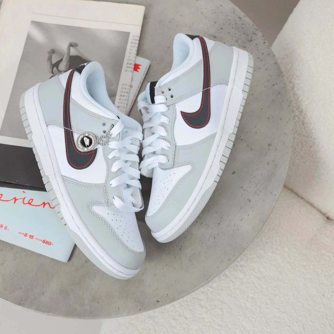 Nike Dunk Low Jackpot GS (Women's) [DQ0380-001]