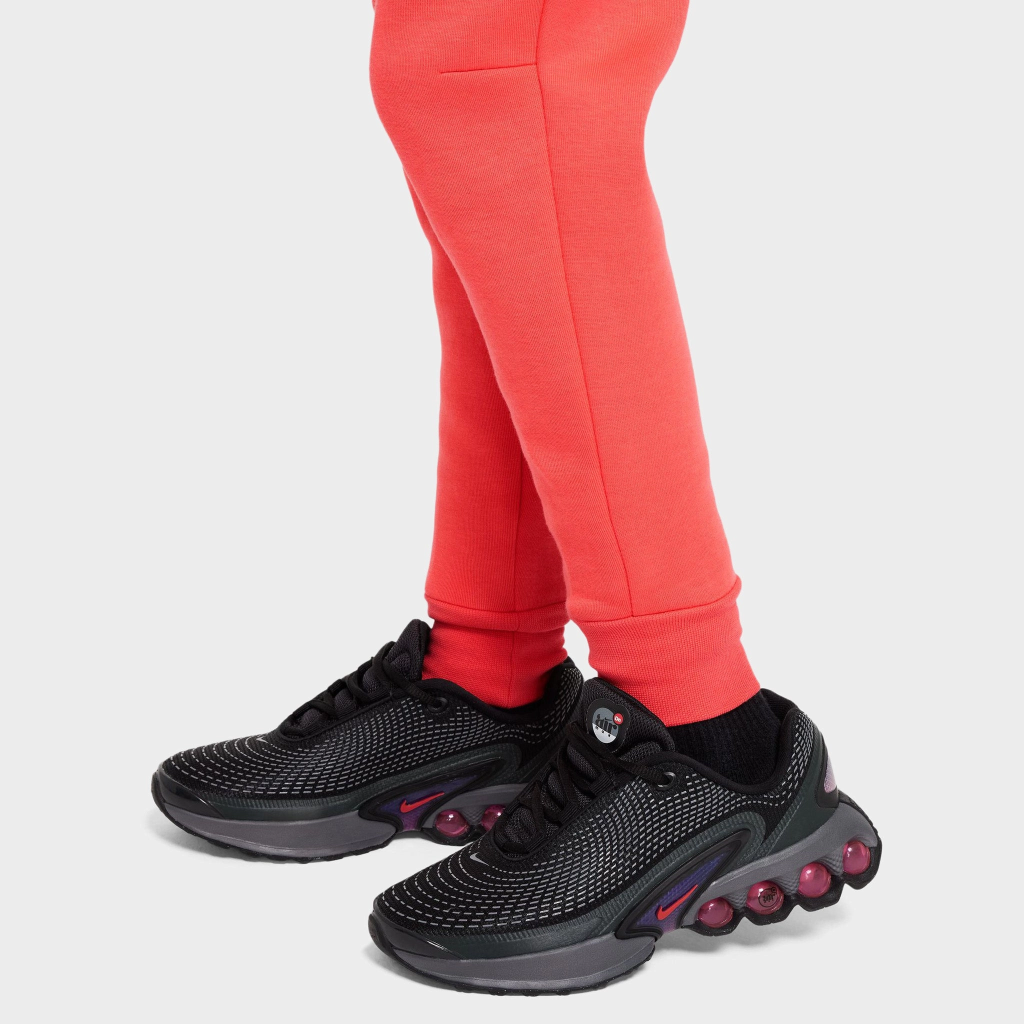Nike Junior Girls' Tech Fleece Joggers Magic Ember / Black -