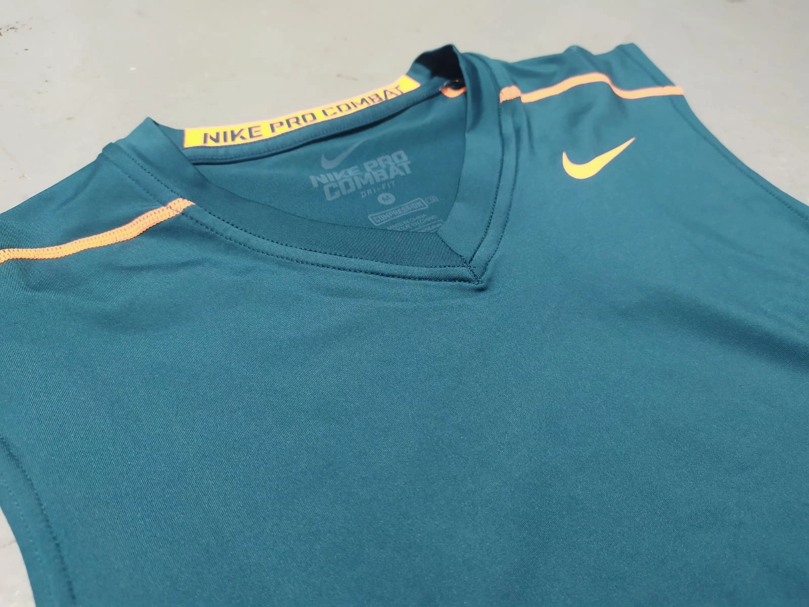 Nike Pro Compression Sleeveless V-Neck