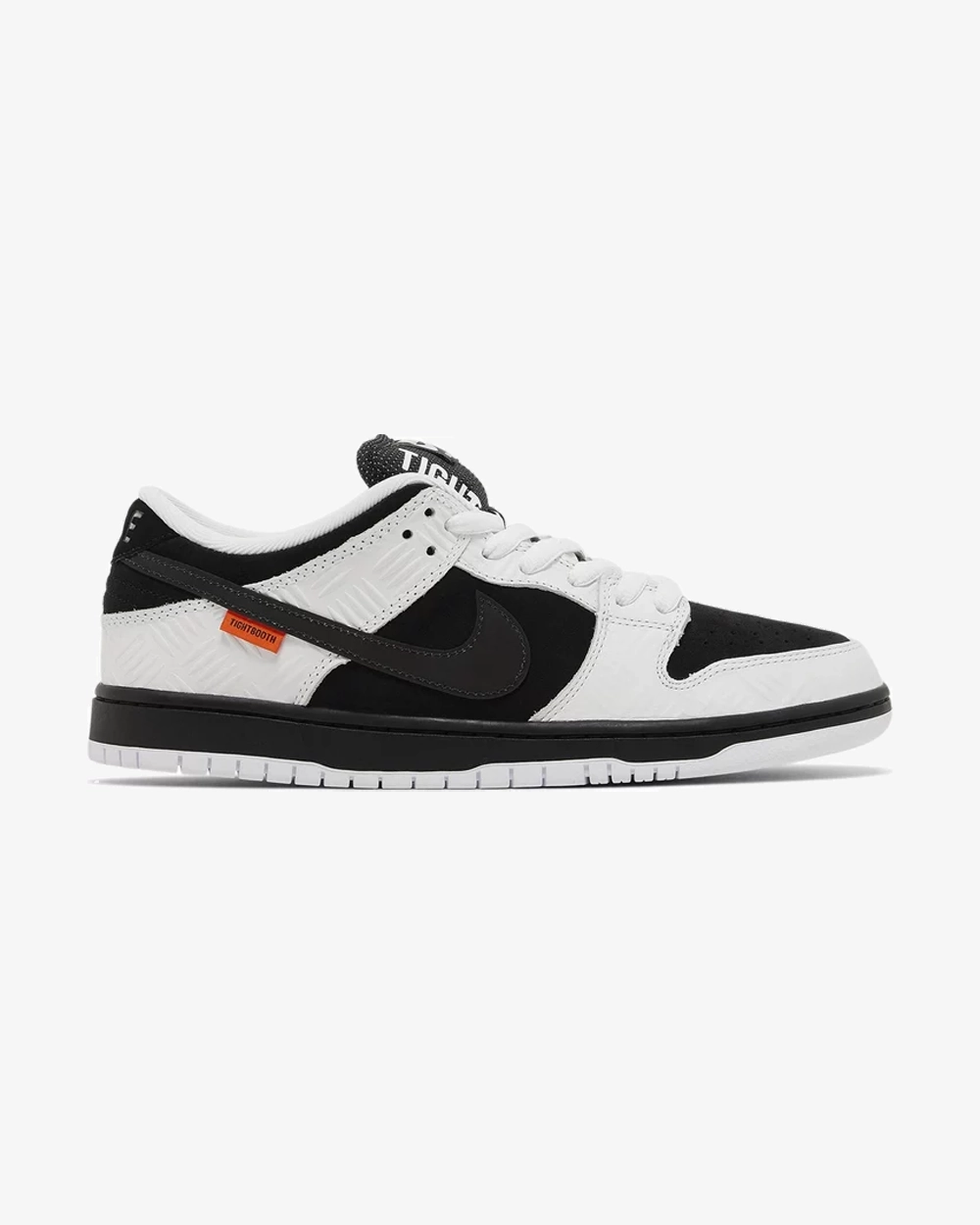 NIKE SB DUNK LOW TIGHTBOOTH