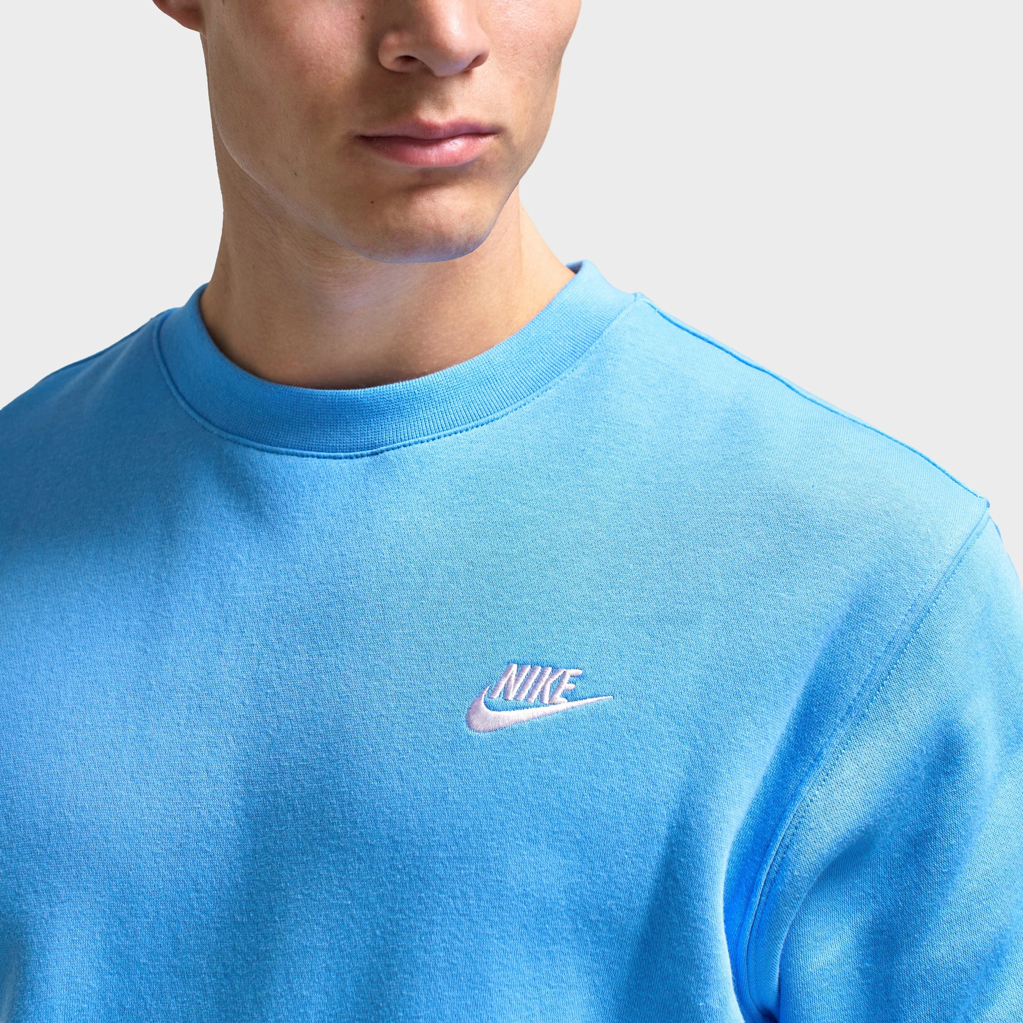 Nike Sportswear Club Crew Neck University Blue / White