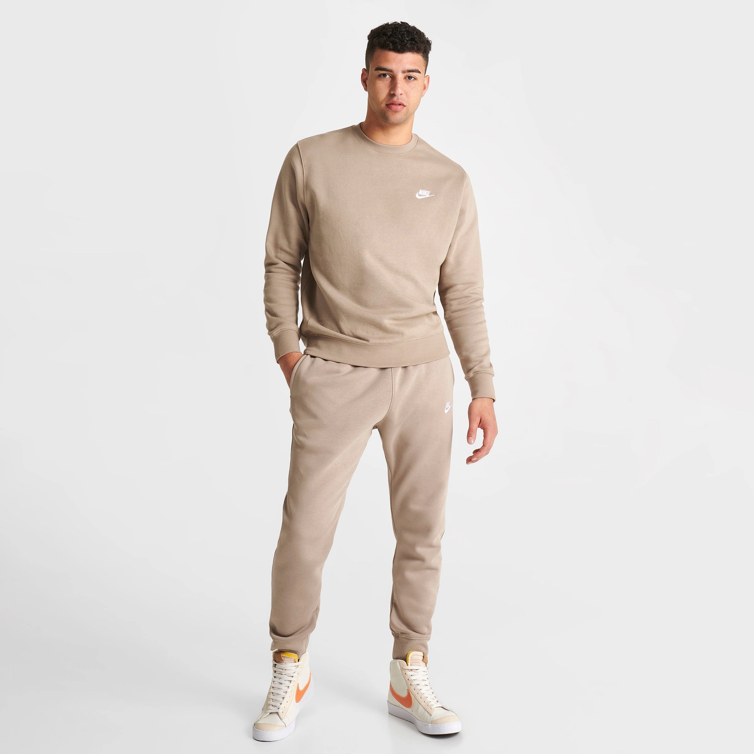 Nike Sportswear Club Fleece Joggers Khaki / White