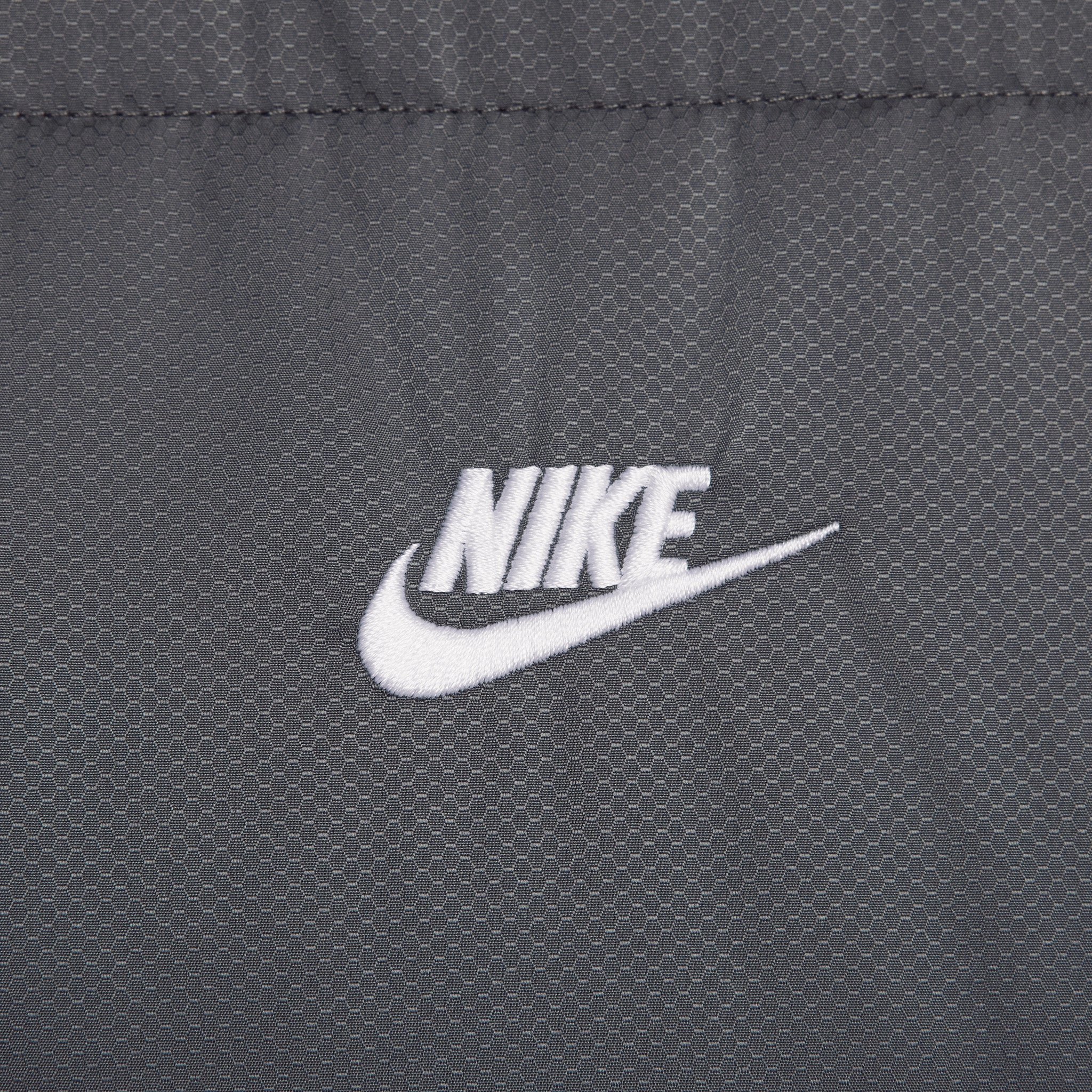 Nike Sportswear Club Therma-FIT Puffer Vest Iron Grey / White