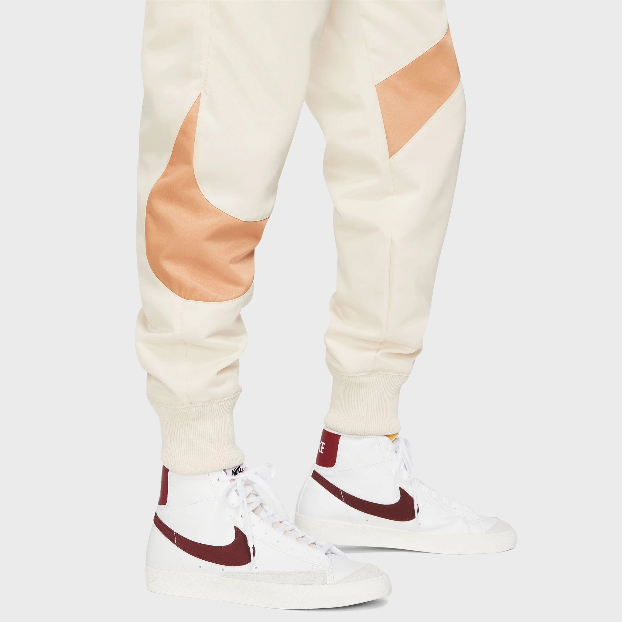 Nike Sportswear Swoosh Pants Pearl White / Light Cognac - Light Cognac