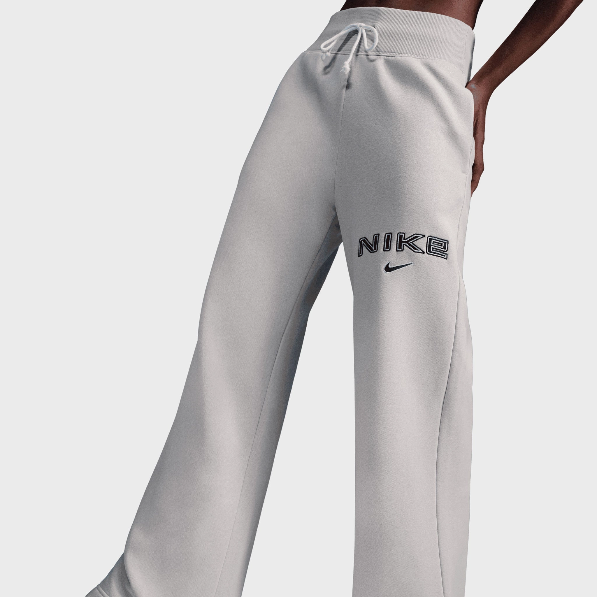 Nike Sportswear Women's High-Waisted Logo Pants / Lt Orewood Brown