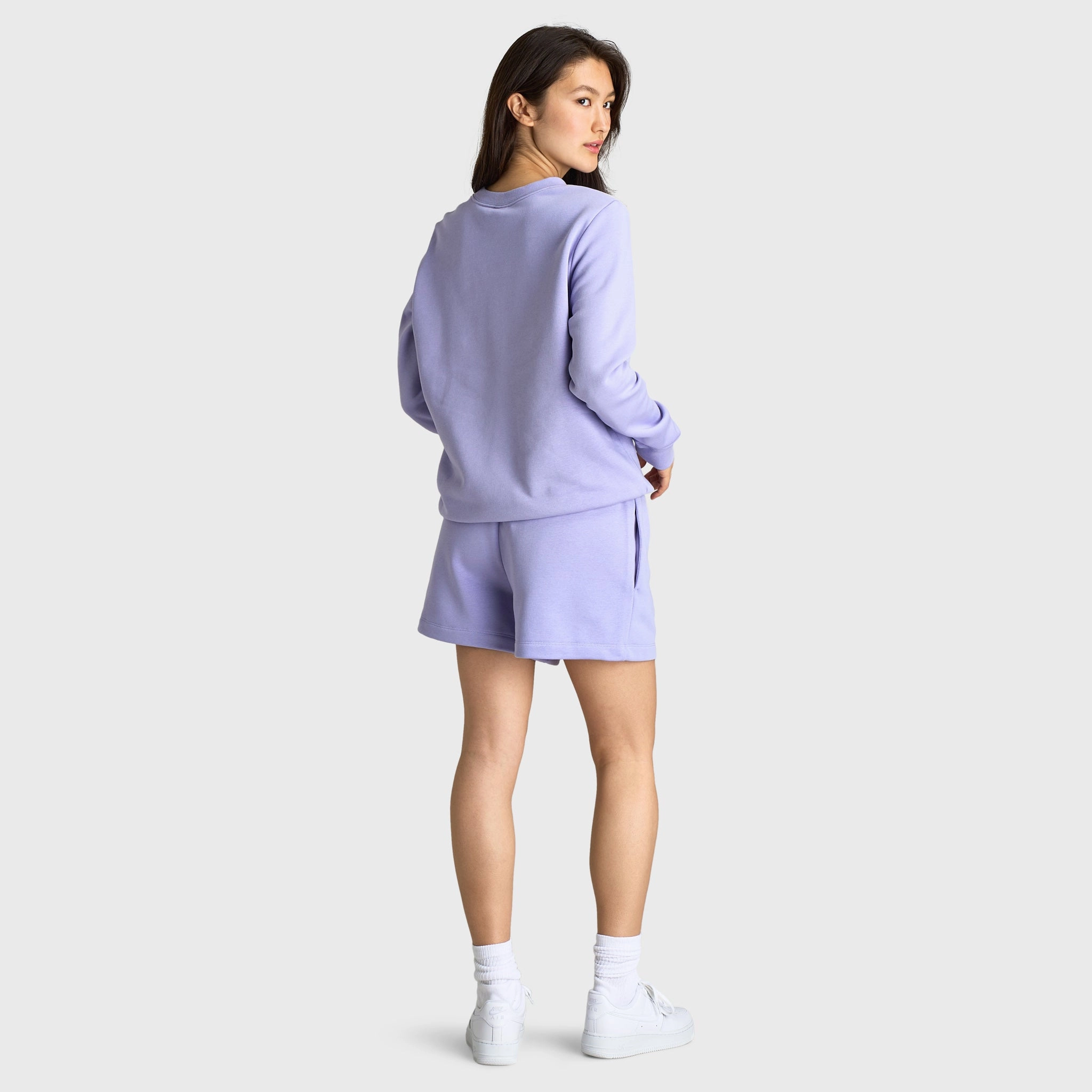 Nike Sportswear Women's Logo Crewneck / Lilac Ice