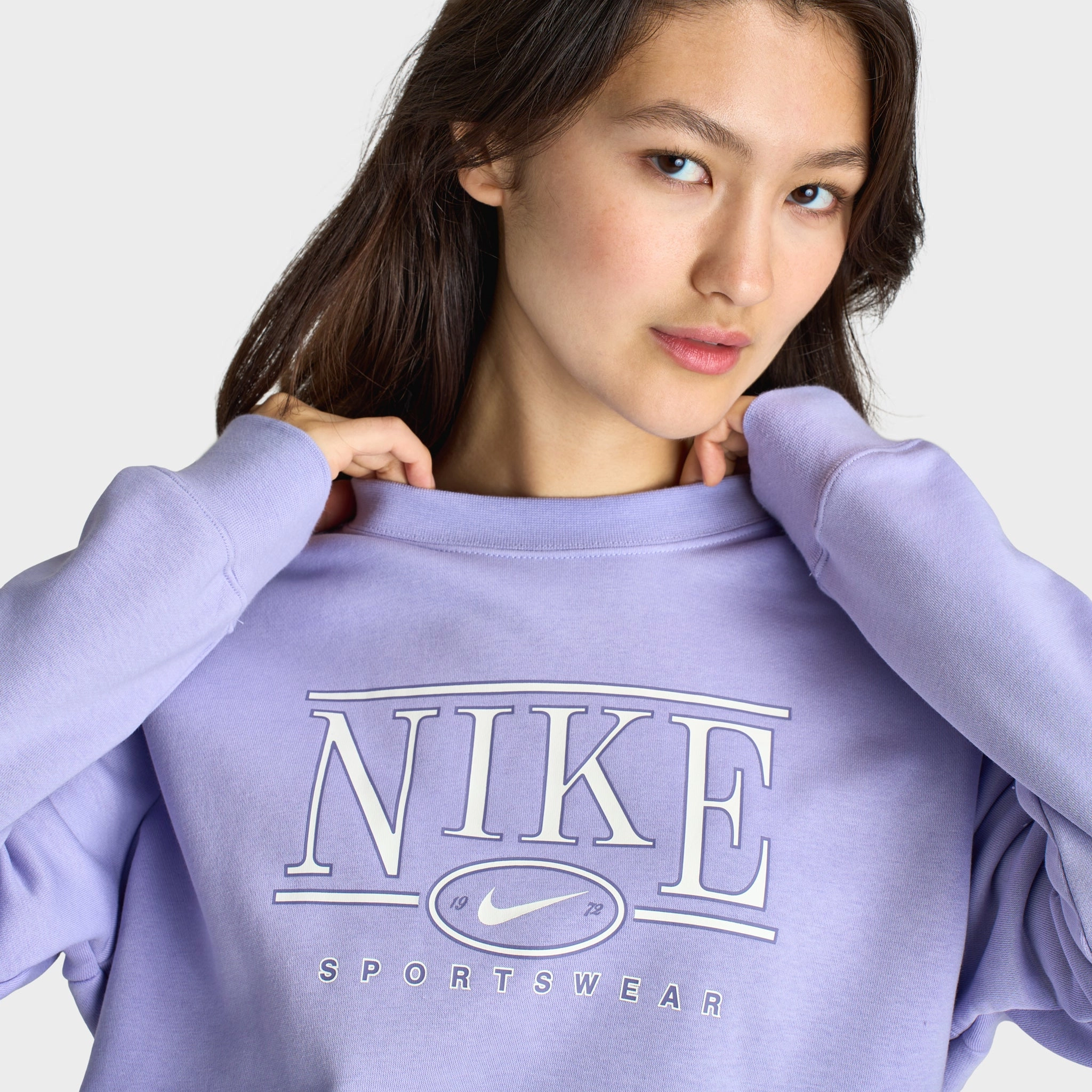 Nike Sportswear Women's Logo Crewneck / Lilac Ice
