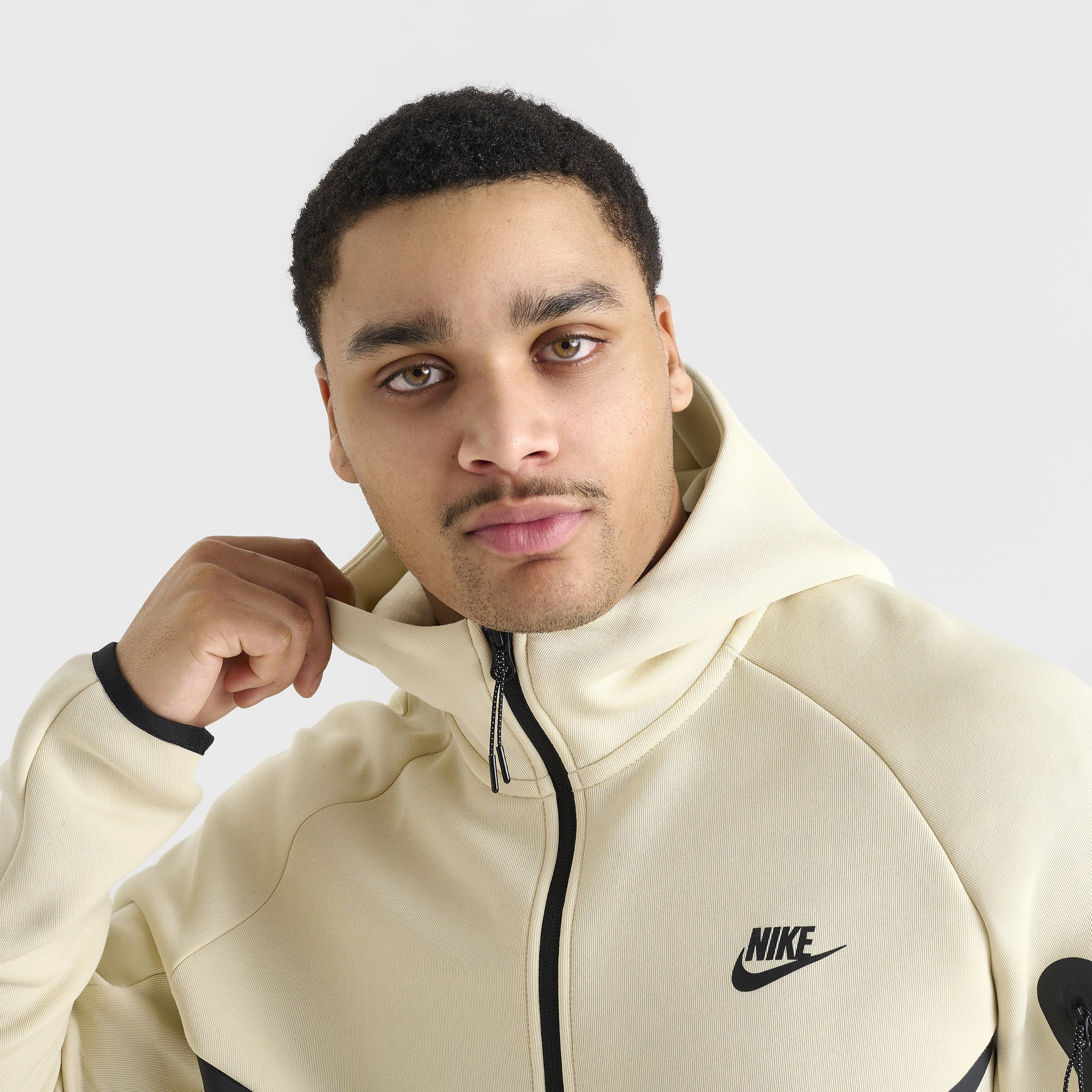 Nike Tech Fleece Full-Zip Windrunner Hoodie Light Khaki / Black