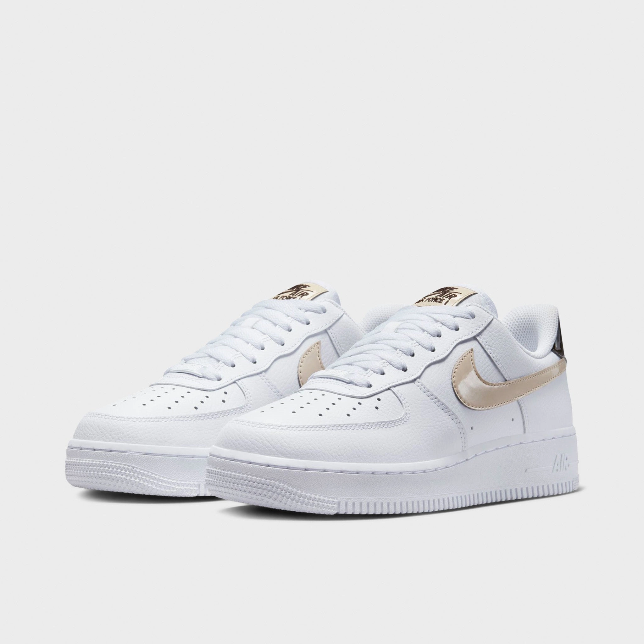 Nike Women's Air Force 1 Low SE White / Sanddrift - Cacao Wow