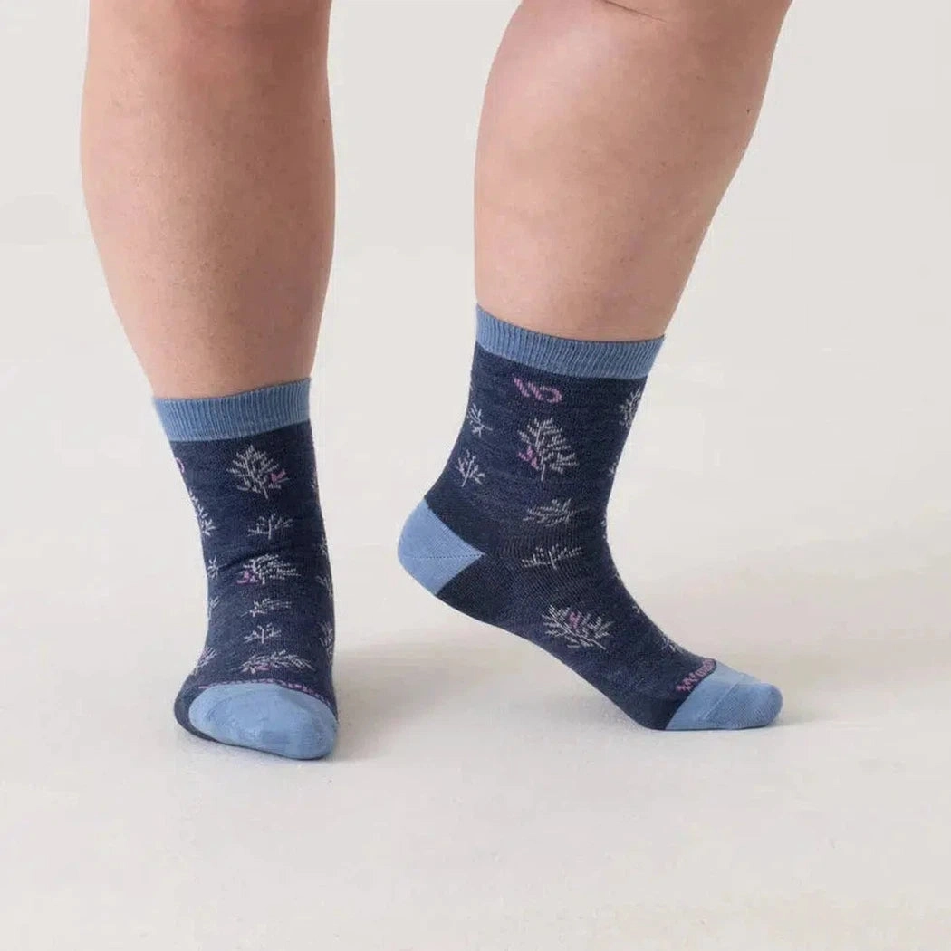 Wide Open Women's Foliage Lightweight Micro Crew Sock