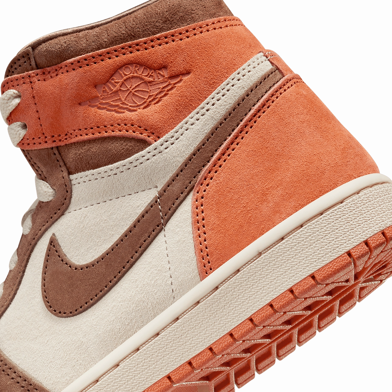 Wmns Air Jordan 1 Retro High OG 'Cacao Wow and Sand Drift' // Outlet Sale