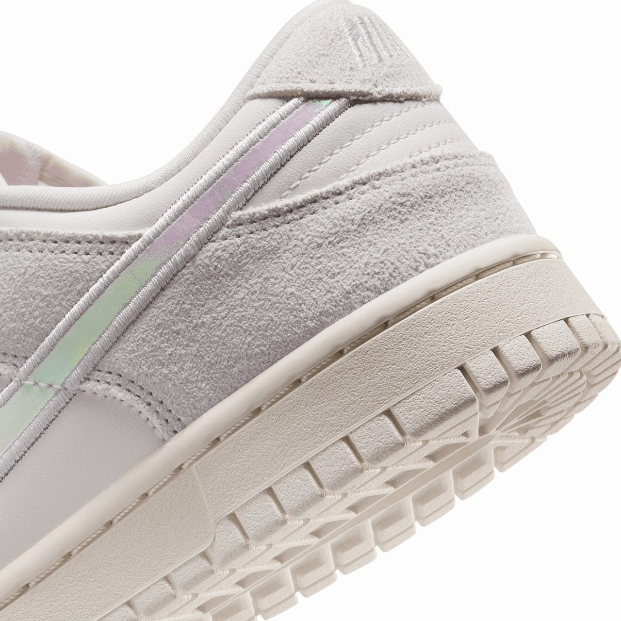 Wmns Nike Dunk Low 'She-ri-descent'