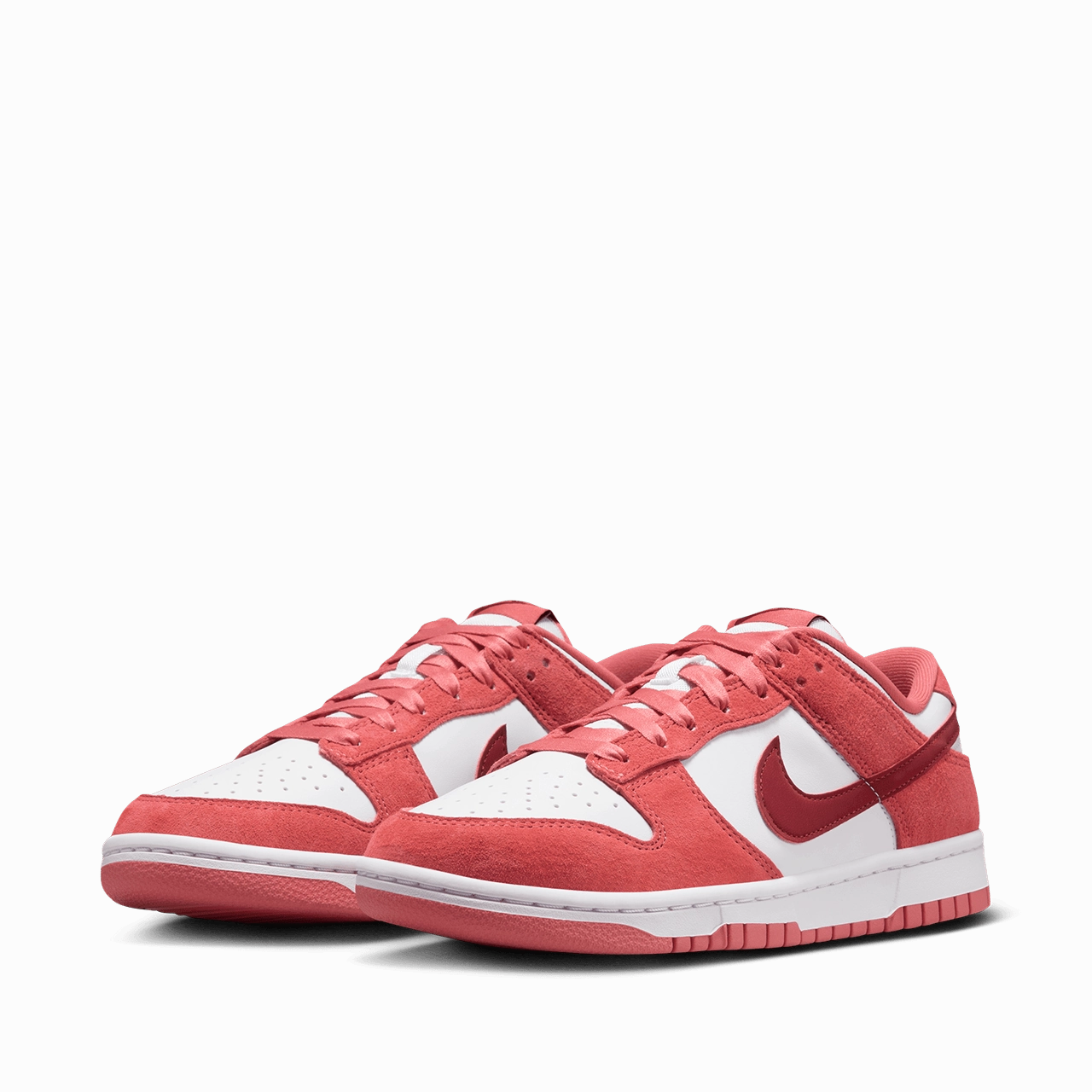 Wmns Nike Dunk Low 'Valentine's Day'