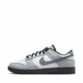 Wmns Nike Dunk Low LX 'White and Light Smoke Grey'