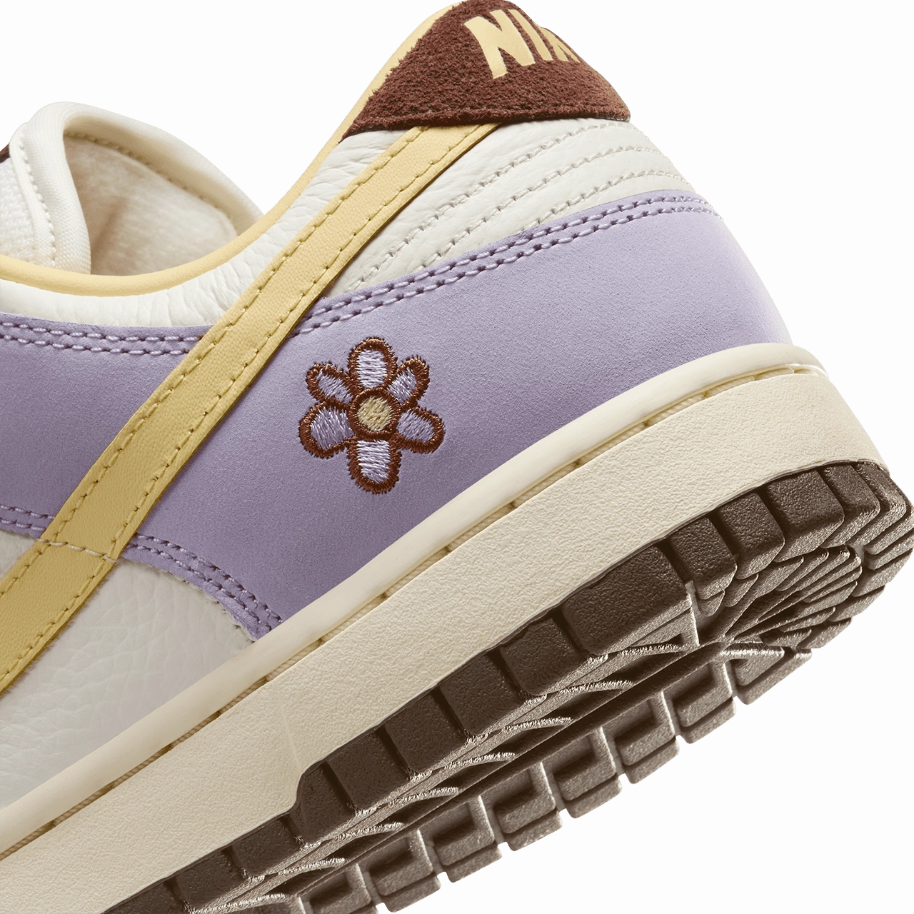 Wmns Nike Dunk Low Premium 'Lilac Bloom'